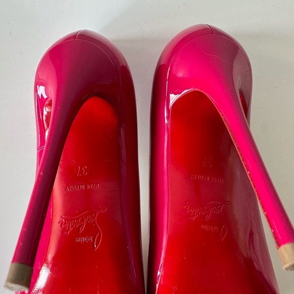 Christian Louboutin So Kate 120mm Heel. Only worn twice! - Picture 3 of 7
